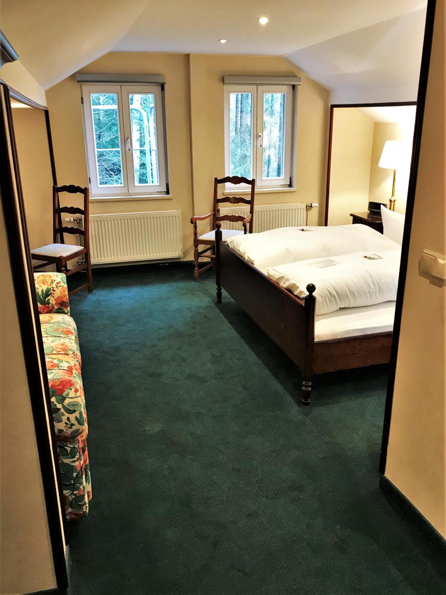Flair-Hotel Waldfrieden Oberweißbach Eksteriør billede