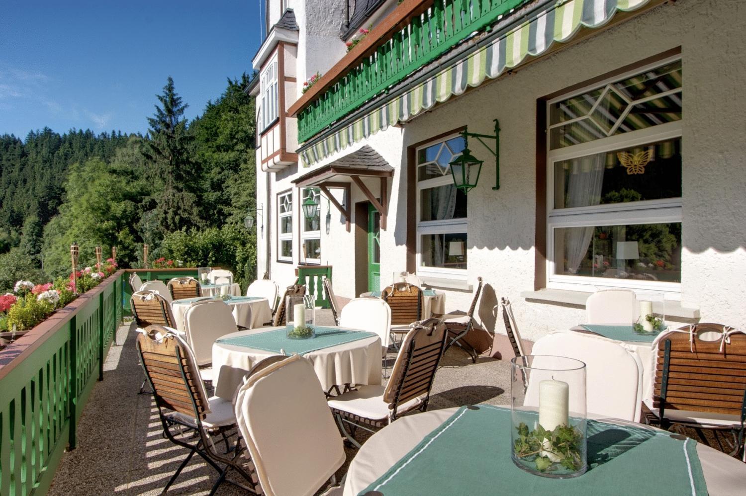 Flair-Hotel Waldfrieden Oberweißbach Eksteriør billede