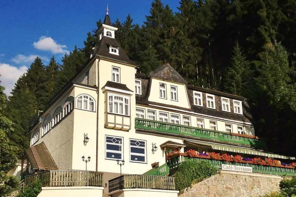 Flair-Hotel Waldfrieden Oberweißbach Eksteriør billede