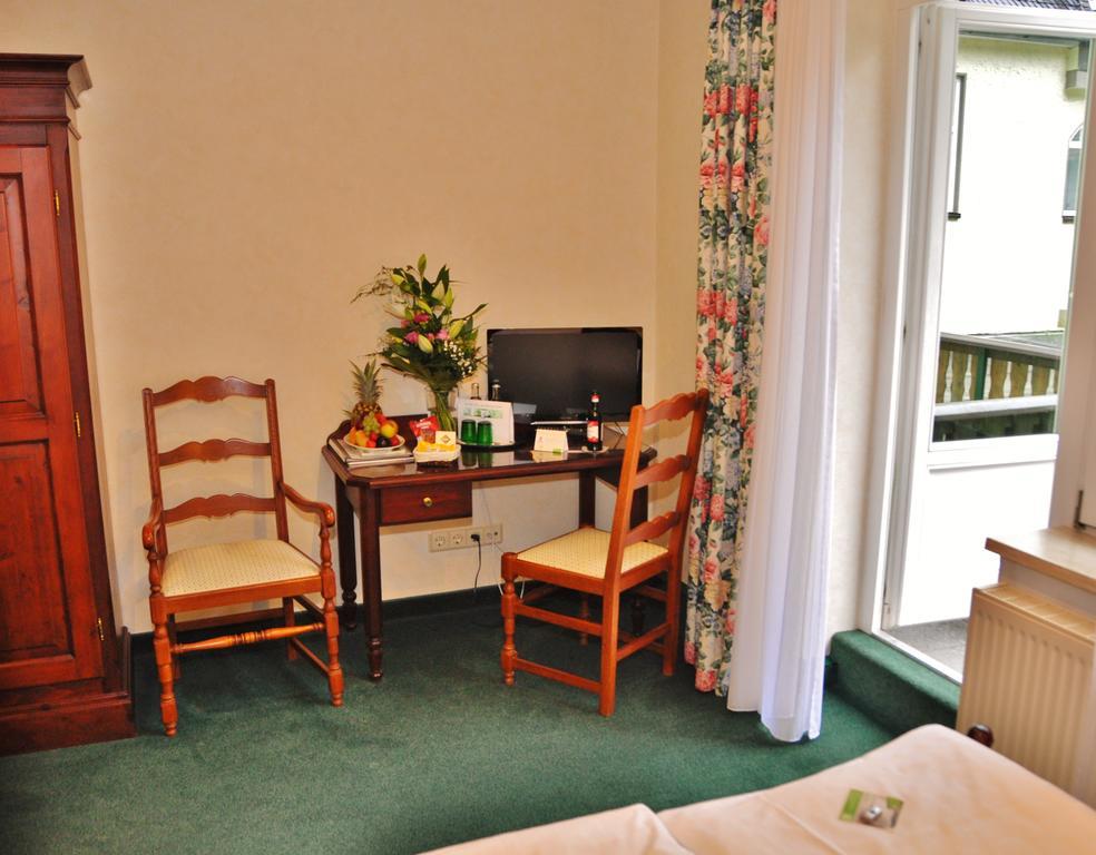 Flair-Hotel Waldfrieden Oberweißbach Eksteriør billede