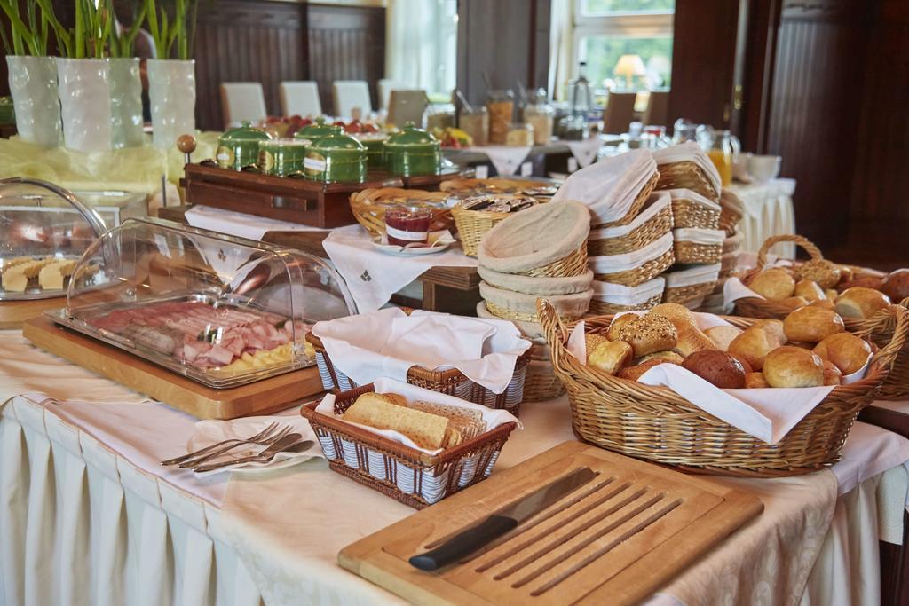 Flair-Hotel Waldfrieden Oberweißbach Eksteriør billede